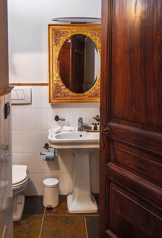 Dimora I Manichei Otel Monforte dʼAlba Dış mekan fotoğraf